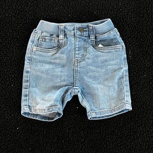 Levis shorts